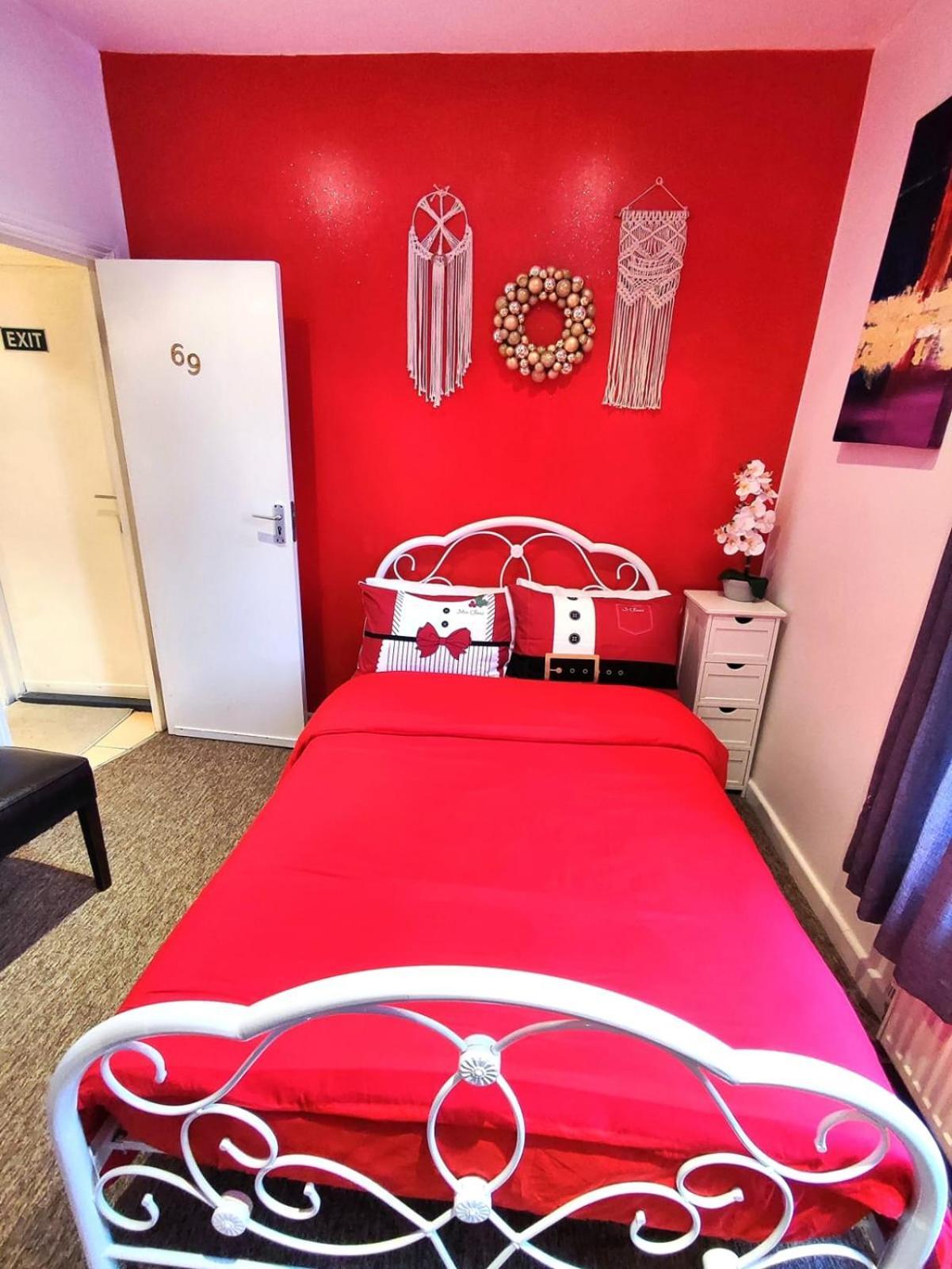 Double Room Lgbt Λονδίνο Εξωτερικό φωτογραφία