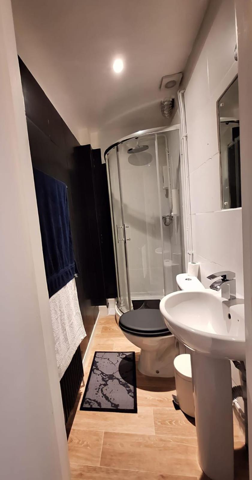 Double Room Lgbt Λονδίνο Εξωτερικό φωτογραφία
